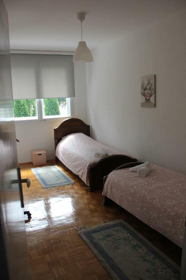 Apartman Kej Pirot Ngoại thất bức ảnh