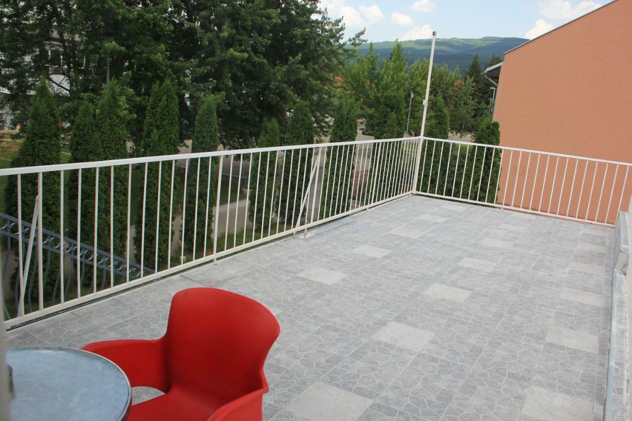 Apartman Kej Pirot Ngoại thất bức ảnh